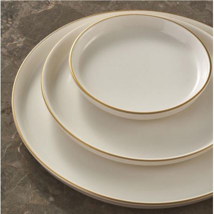 16-teiliges Tafelservice, beige/gold, Porzellan
