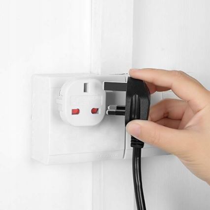Adaptateur de voyage UK/EU 230V blanc