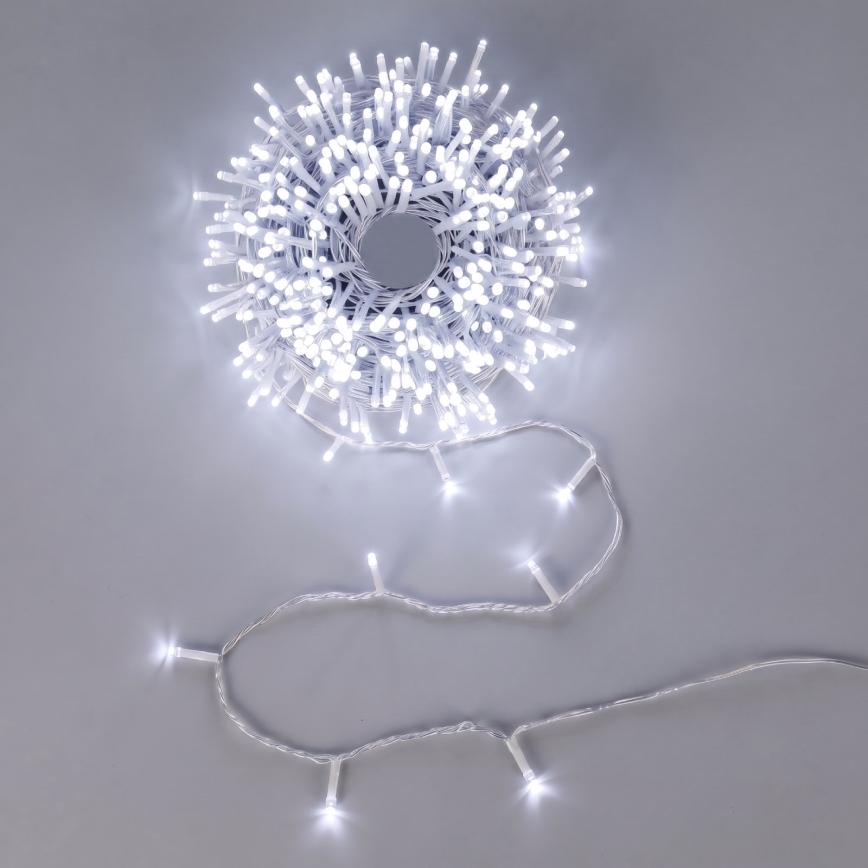 Aigostar - Catena luminosa natalizia LED 30xLED/3xAA 3,3m bianco freddo