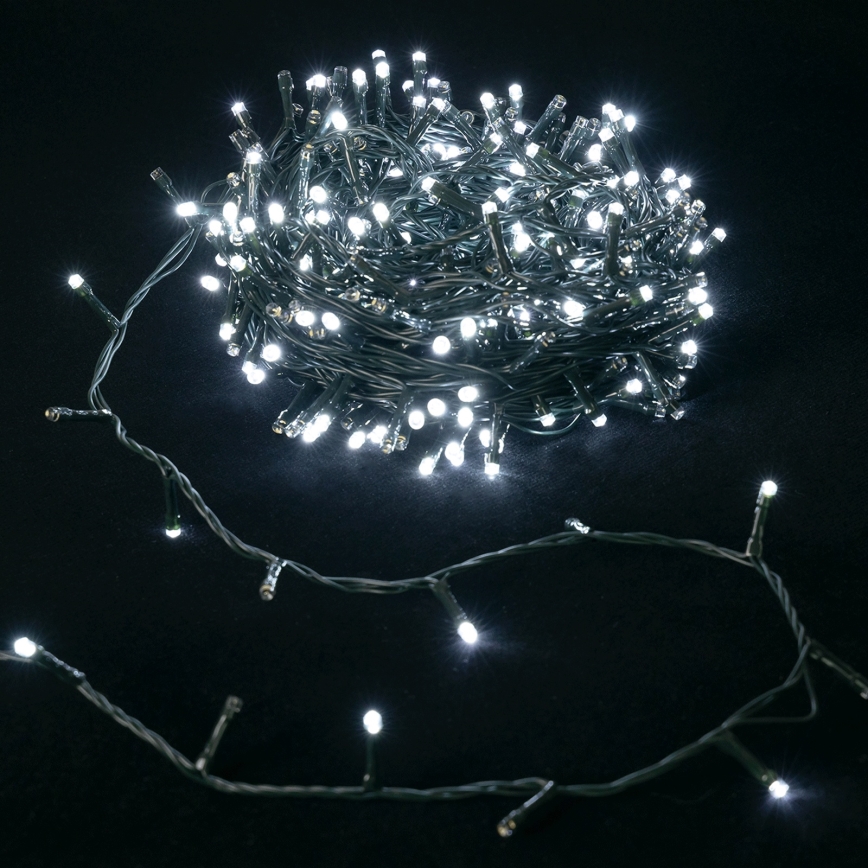 Aigostar - Catena luminosa natalizia LED da esterno 500xLED/8 funzioni 4xAA 25,3 m IP44 bianco freddo