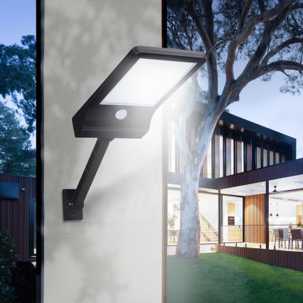 Aigostar - Lampadaire solaire avec détecteur LED/2,3W/5,5V 1800 mAh IP65