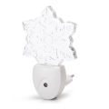 Aigostar - LED RGB Luce notturna con sensore crepuscolare LED/0,5W/230V fiocco di neve
