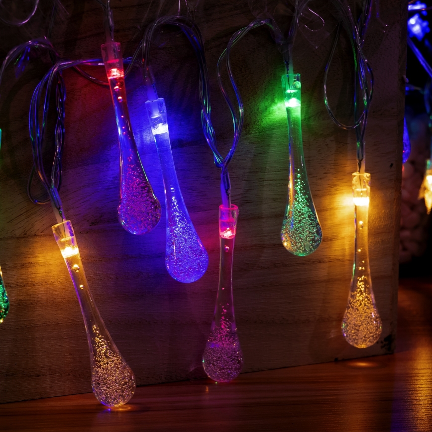 Aigostar - LED-Außen-Weihnachtslichterkette, 25 LEDs, 8 Funktionen, 3×AA-Batterien, 2,5 m, IP44, mehrfarbige Tropfen