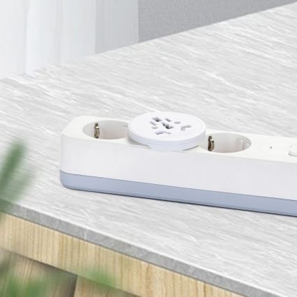 Aigostar - Reiseadapter für EU-Steckdosen, weiß