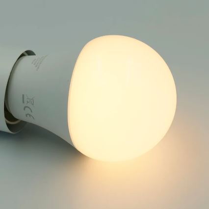 Ampoule à intensité variable LED RGBW A60 E27/9W/230V 2700-6500K Wi-Fi Tuya
