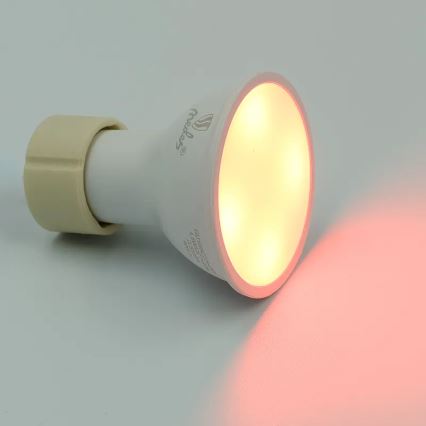 Ampoule à intensité variable LED RGBW GU10/4,5W/230V 2700-6500K Wi-Fi Tuya