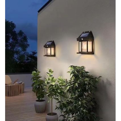 Applique a LED solare con sensore LANTER LED/1W/3,7V IP44 nero