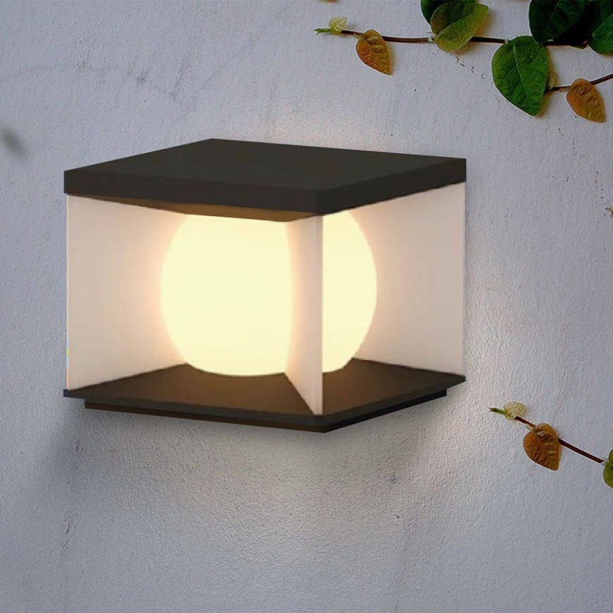 LED Dimmerabile solare Applique LED/8W/3,7V IP65 3000K + telecomando