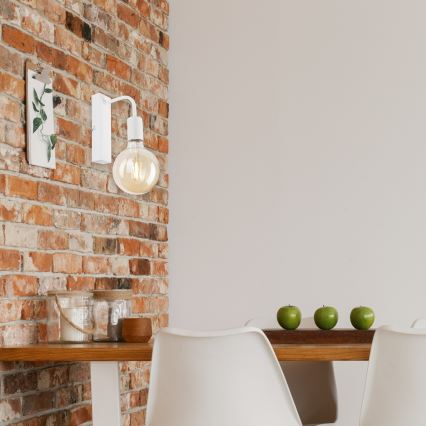 Applique ASTRID 1xE27/60W/230V bianco