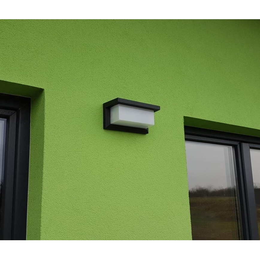Applique murale d'extérieur avec détecteur LED/12W/230V IP54 noir
