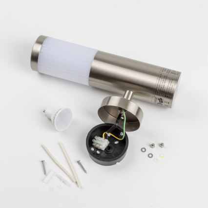 Applique murale LED d'extérieur avec détecteur de mouvement 1xGU10/5W/230V IP44 chrome mat