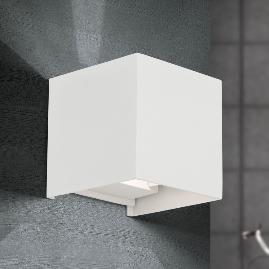 Applique murale extérieure LED CUBE 2xLED/3W/230V IP54 blanc