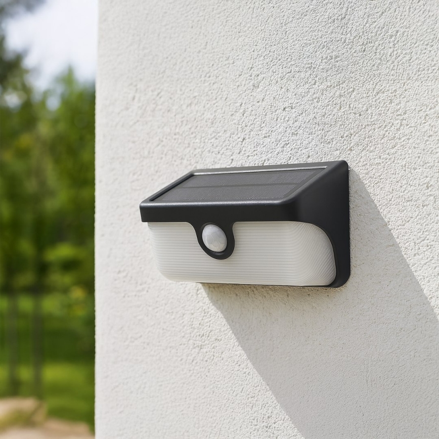 Applique murale solaire LED avec capteur LINK LED/5W/3,7V 2000 mAh IP65 noir