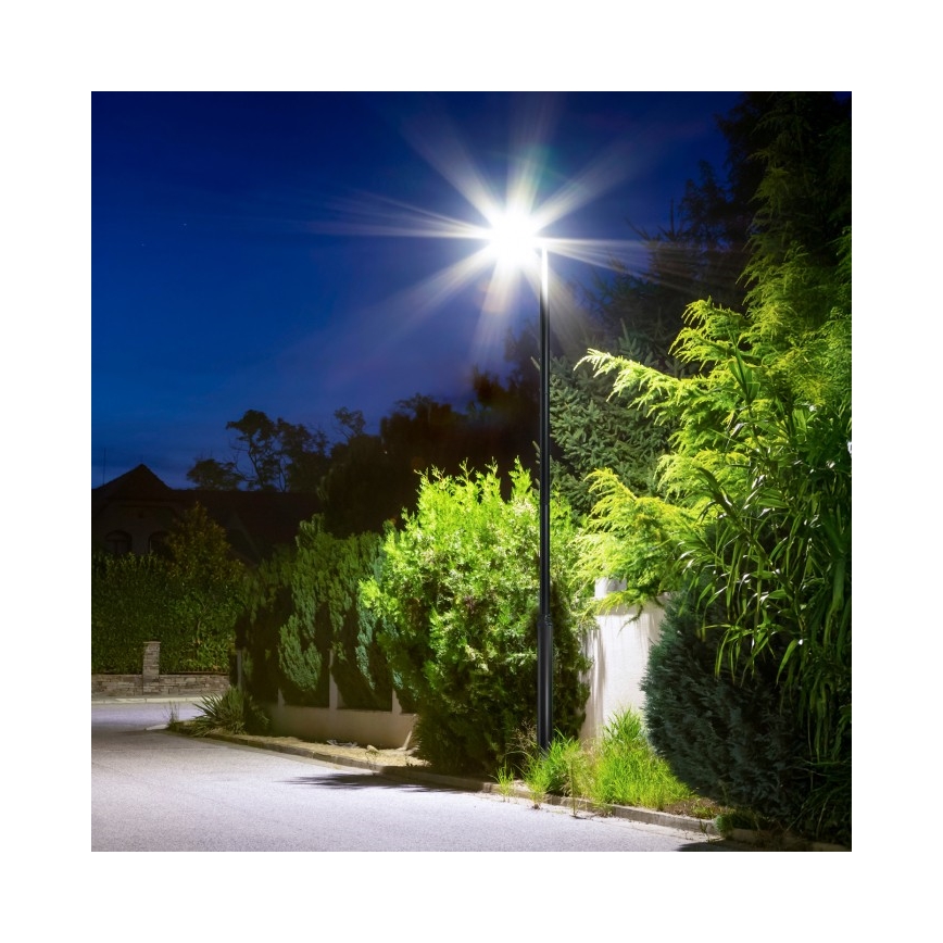 Asta metallica per palo d'illuminazione esterno BASE, 3 m, nera