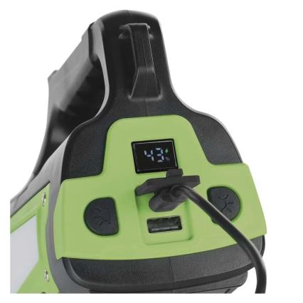 Aufladbare LED-Taschenlampe LED/3,7V IP44 850 lm 8000mAh