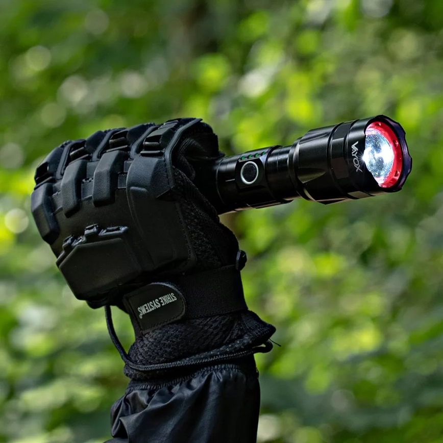 Dimmbare, aufladbare LED-Taschenlampe mit Powerbank Funktion LED/30W/5V IPX5 1060 glänzend 5000 mAh