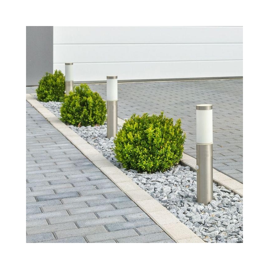 Außenleuchte mit Sensor 1xE27/60W/230V IP44 45cm mattchrom