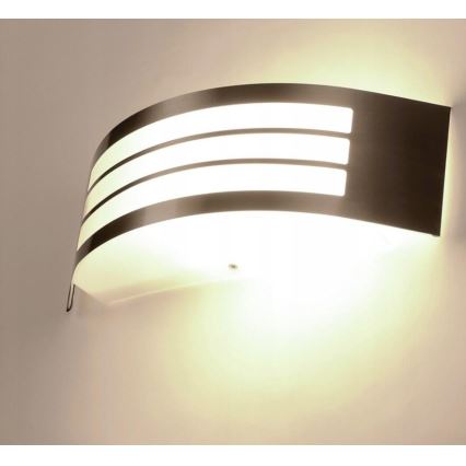 Außenwandbeleuchtung 1xE27/14W/230V IP44 chrom matt