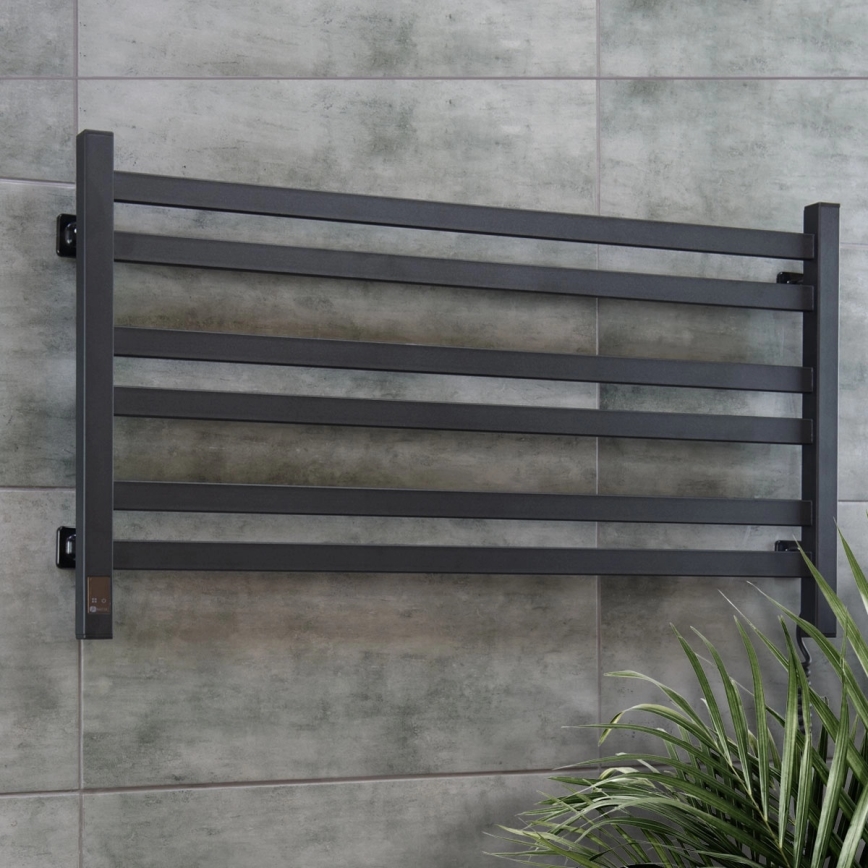 Badezimmer-Leiterheizkörper mit Thermostat AVANGARD 316W/230V 50,6 cm IP44 schwarz rechts eckig