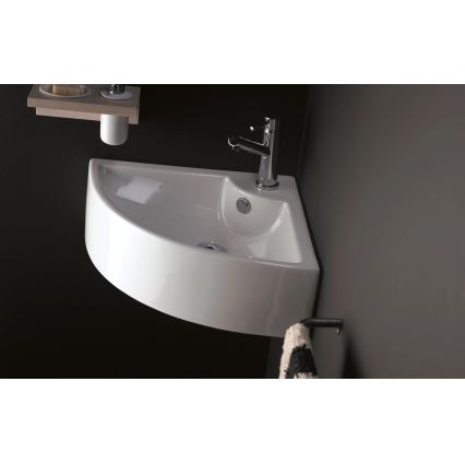 Bathco 0043 - Lavabo mural d'angle OPORTO 64,5 x 47 cm porcelaine/blanc