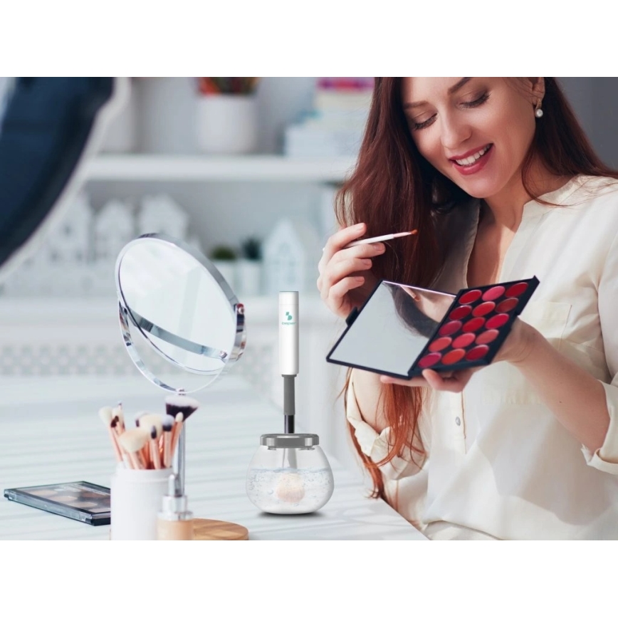 Beper - Pulitore per pennelli cosmetici 2xAAA