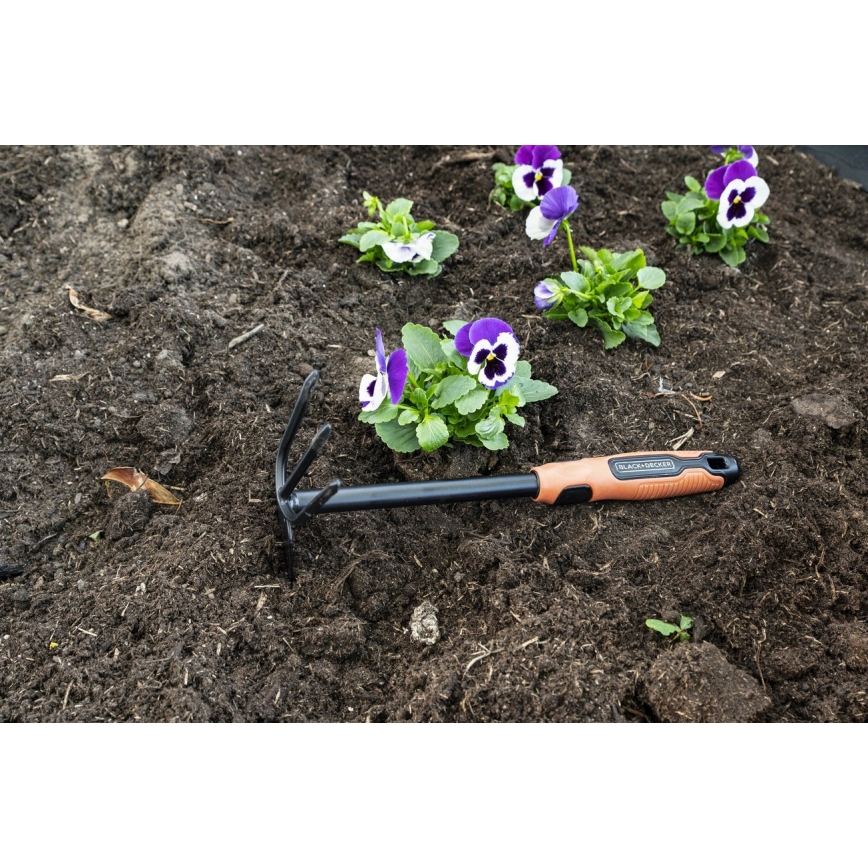 BLACK+DECKER - Zappetta da giardino con tre punte per dissodare il terreno 30 cm