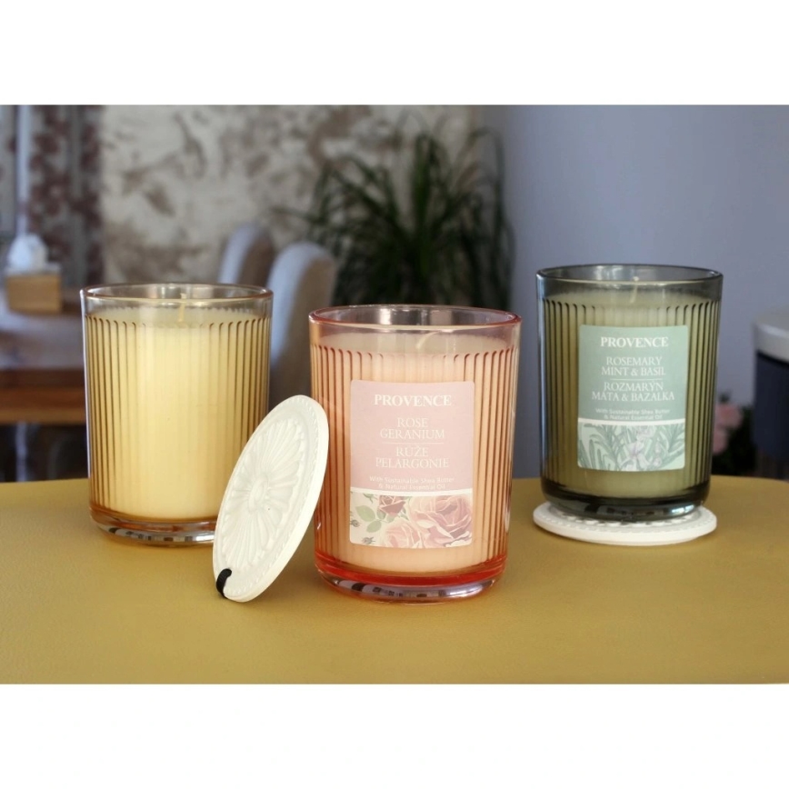 Bougie parfumée ROSE GÉRANIUM 230g