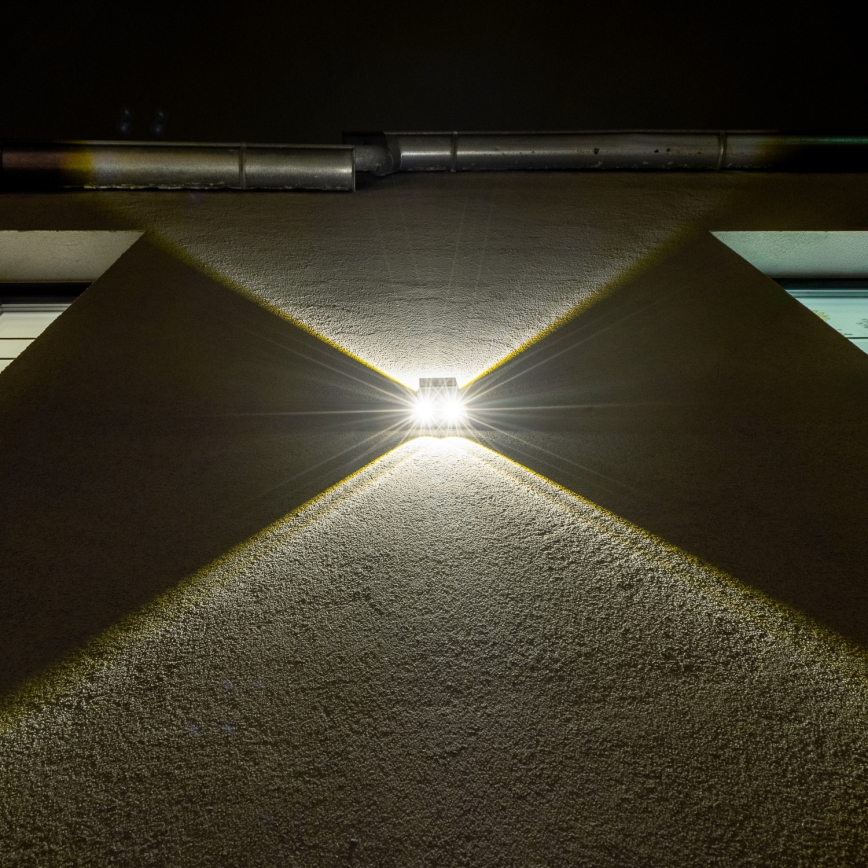 Brilagi - Applique a LED solare PYRAMID LED/2W/3,2V IP54