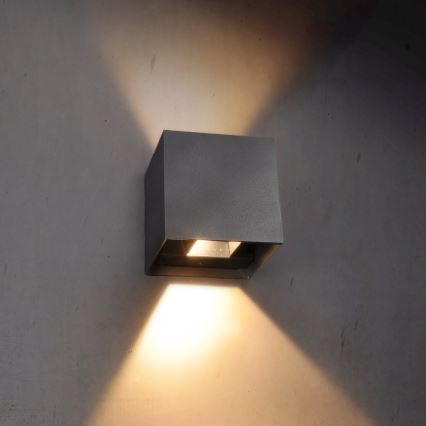 Brilagi - Applique murale extérieure CUBE LED/6W/230V IP54