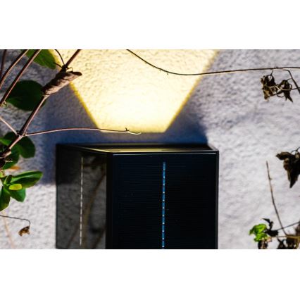 Brilagi - Applique murale solaire avec détecteur SOLAR CUBE LED/2W/3,2V 1300 mAh IP54