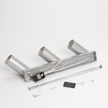 Brilagi - Badezimmerstrahler SELE 3xGU10/30W/230V IP44 silbern