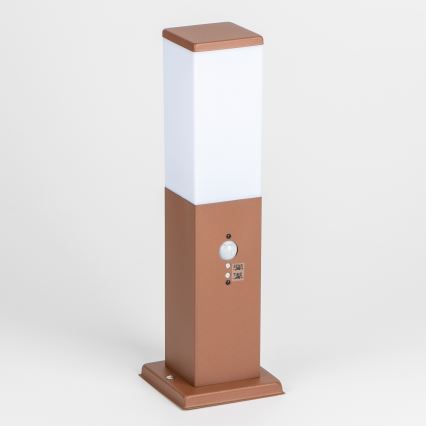 Brilagi - Lampada da esterno con sensore di movimento NOVA, 1x E27/15W/230V, 40 cm, IP44, marrone