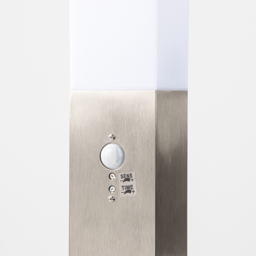 Brilagi - Lampada da esterno con sensore NOVA 1xE27/15W/230V 40 cm IP44 finitura cromo opaco