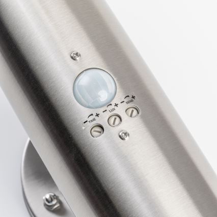BRILAGI - Lampada da parete per esterni con sensore ELIA 1xE27/20W/230V IP44 cromo opaco