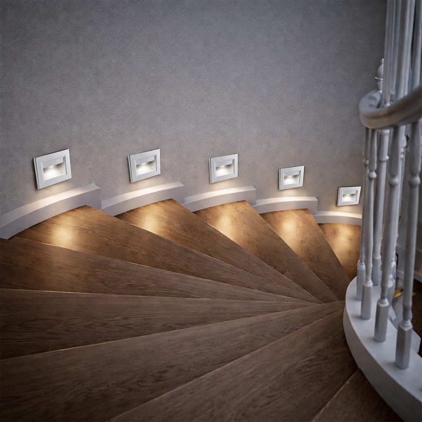 Brilagi - Lampada per gradini LED STEP LIGHT LED/1,5W/230V IP44 argento