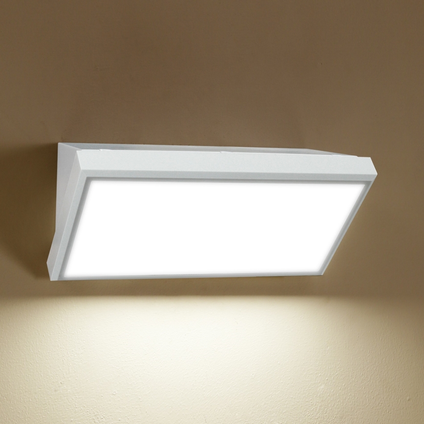 Brilagi - LED Applique da esterno con sensore TRIANGLE LED/20W/230V bianco IP65