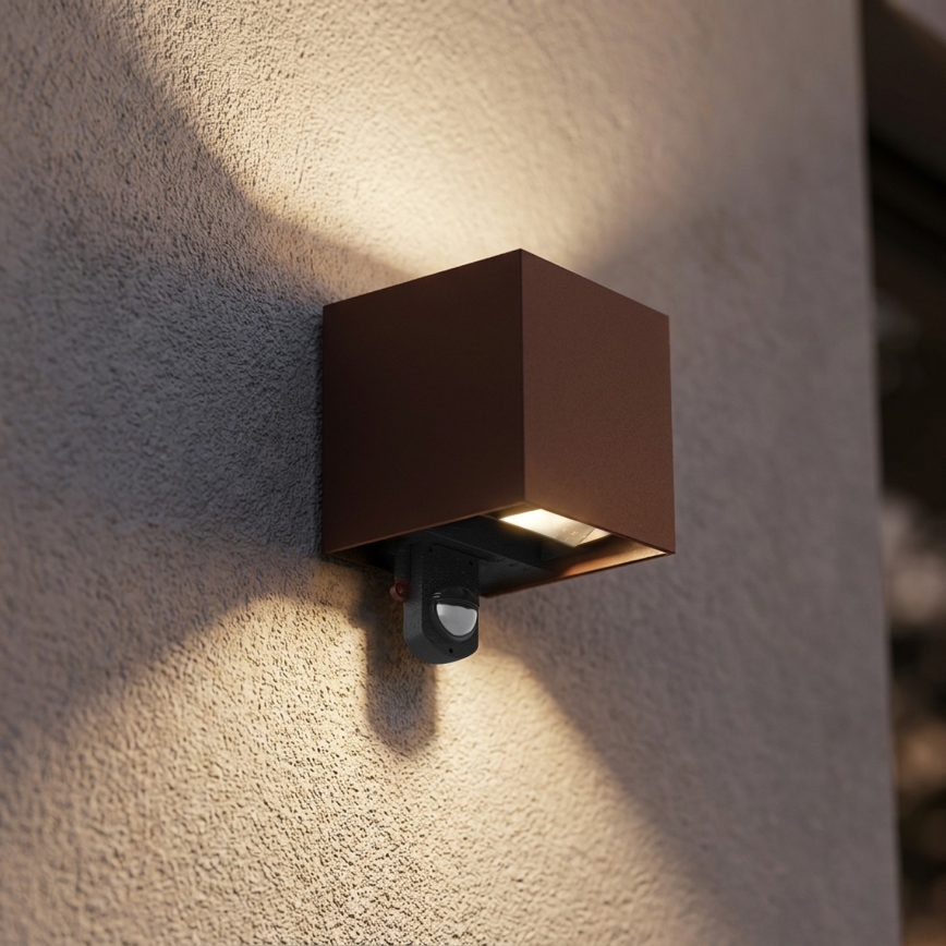 Brilagi - LED-Außenwandleuchte mit Sensor CUBE LED/6W/230V braun IP65