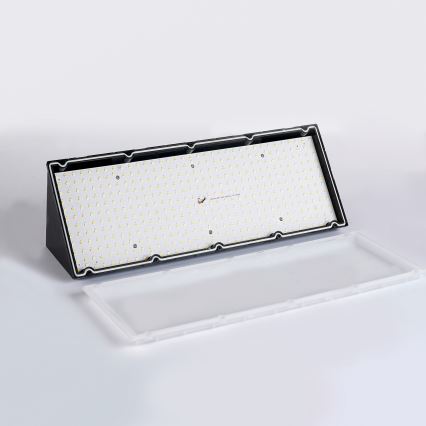 Brilagi - TRIANGLE LED-Außenwandleuchte, 42 W, 230 V, 3000/4000/6500 K, 45 cm, schwarz, IP65