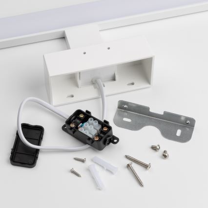 Brilagi - LED-Beleuchtung für Badezimmerspiegel 3‑in‑1 VESTRA LED/12W/230V 60 cm IP44 weiß