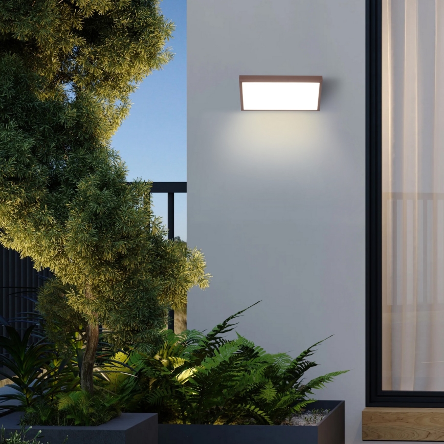 Brilagi - LED RGBW dimmbare Außenwandleuchte TRIANGLE 1xE27/15W/230V 2700-6500K IP65 braun