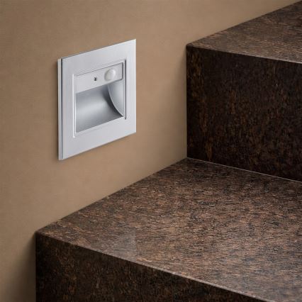 Brilagi - LED-Treppenleuchte mit Sensor STEP LIGHT LED/1,5W/230V IP44 silber