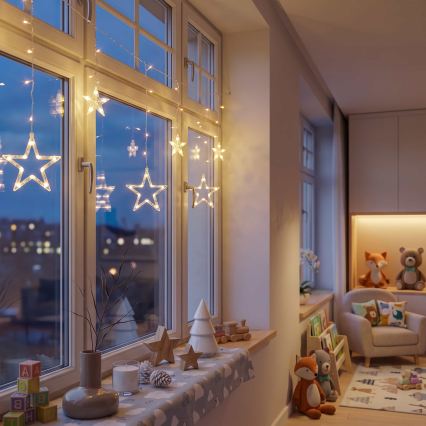 BRILAGI - LED-Weihnachtslichtervorhang 77xLED/3xAA/USB 1,8m warmweiß