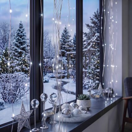BRILAGI - LED Weihnachtsvorhang 300xLED/8 Funktionen/3xAA/USB 1,2m kaltweiß