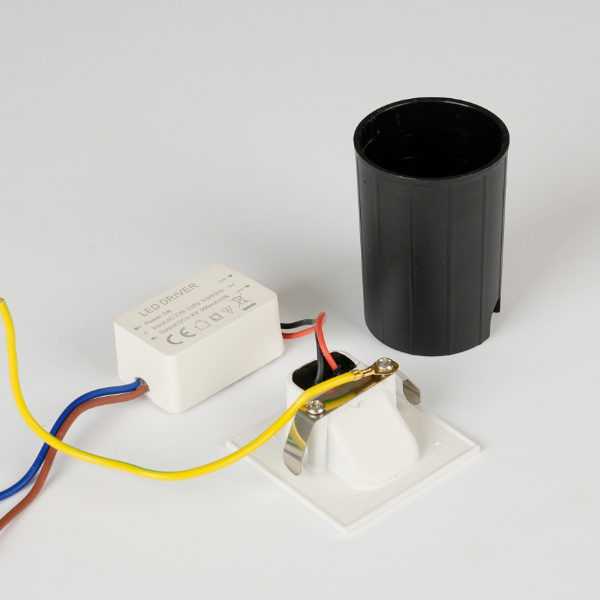Brilagi - Luminaire encastré d'extérieur STAIRDOT LED/2W/230V blanc IP65 carré