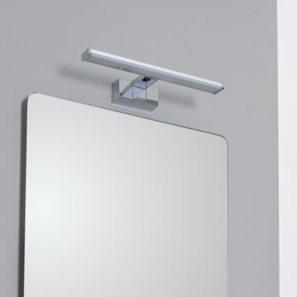 Brilagi - VESTRA Specchio da bagno con luce LED 3 in 1 LED/8W/230V, 40 cm, IP44, cromo lucido