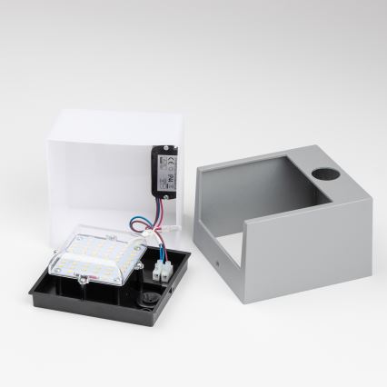 Brilagi - Lampada da parete LED da esterno con sensore TERNI LED/12W/230V grigio IP44
