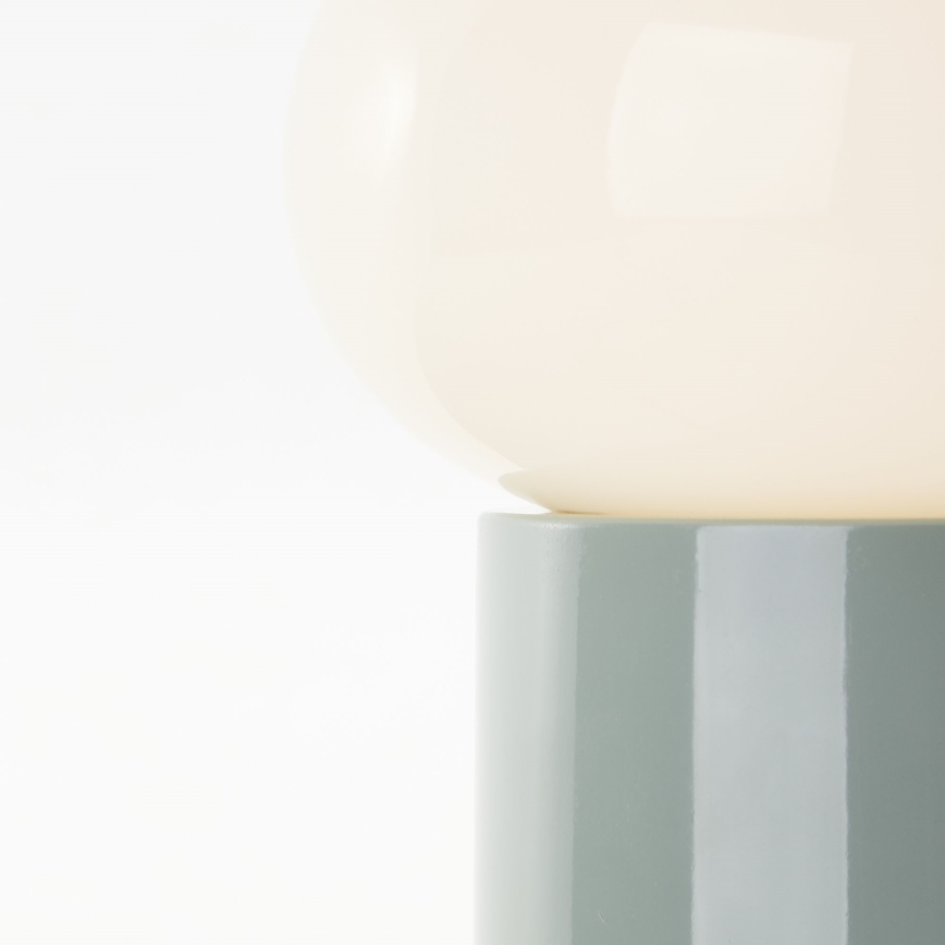 Brilliant - Lampada da tavolo KNUT 1xE27/25W/230V verde/bianco