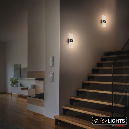 Briloner 3888015 - LED-Akku-Wandleuchte AURA mit Bewegungs- und Dämmerungssensor, LED/2,5W/5V, 1800 mAh, schwarz