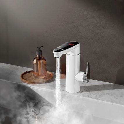 Chauffe-eau instantané avec écran LED 3000W/230V IPX4 blanc