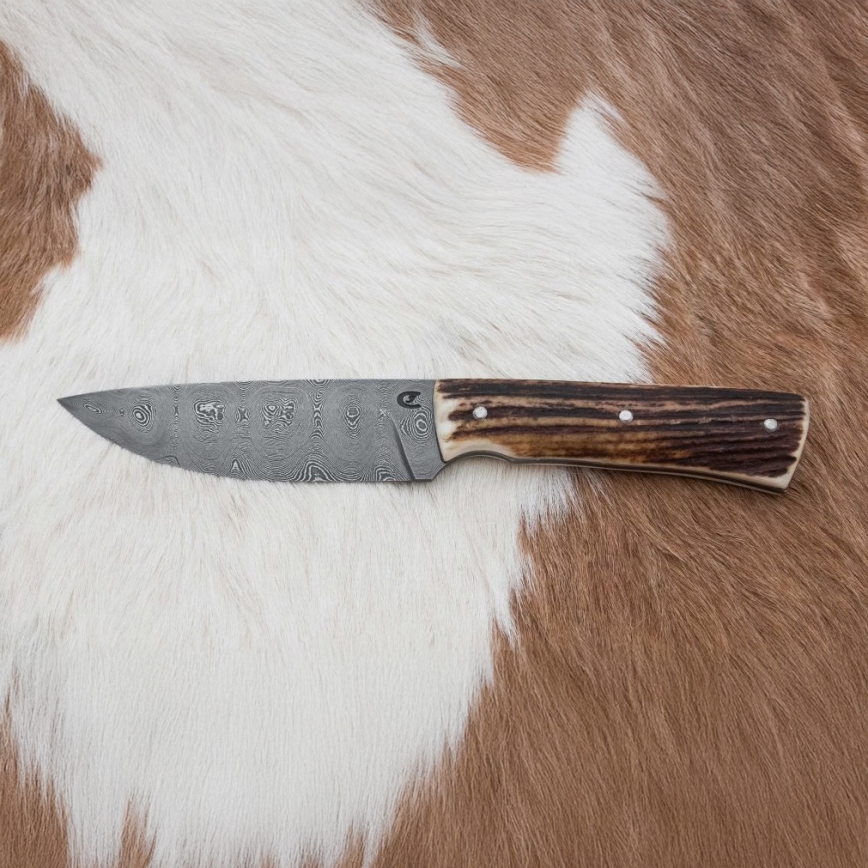 Couteau de chasse en acier de Damas 11 cm bois de cerf